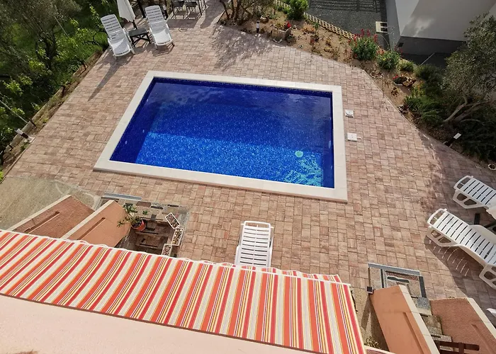 公寓 5378b 普纳特