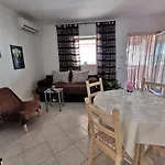 Apartment 5378b *